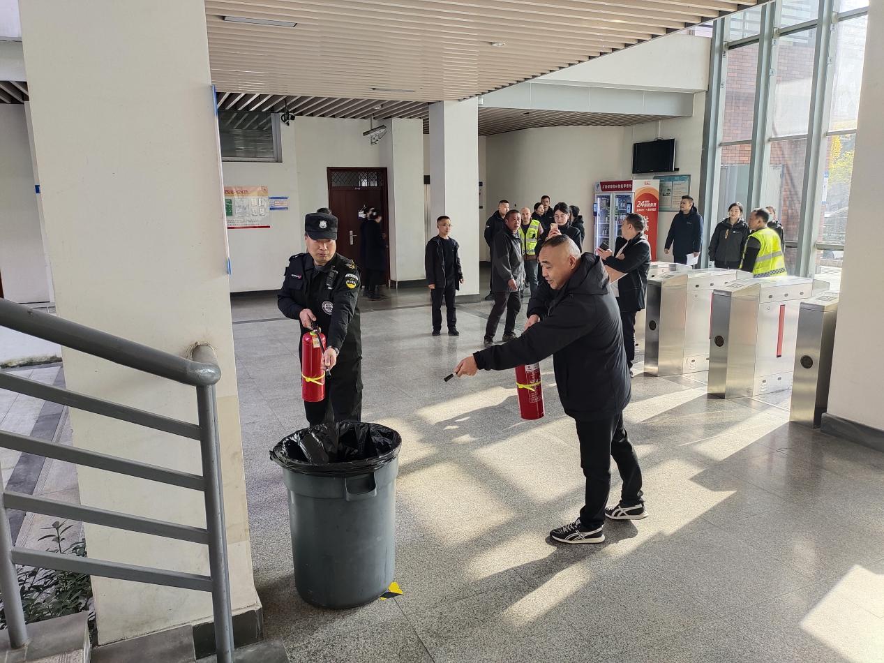 e60bd2ec684fcbb2922a3ecf107b55ee e60bd2ec684fcbb2922a3ecf107b55ee